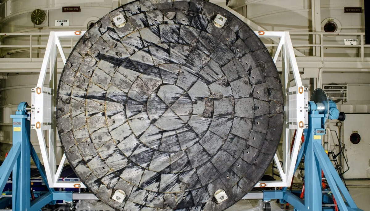 Den store testen for det omstridte og livsviktige varmeskjoldet