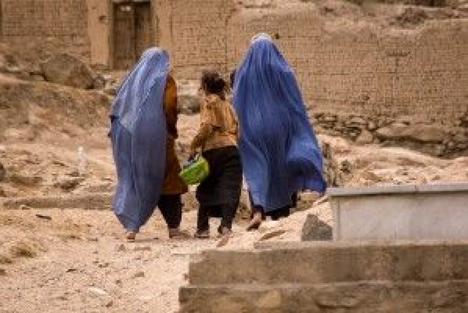 Under Taliban ble kjønnene holdt atskilt. Kvinner ble straffet hardt hvis de viste seg offentlig uten å være tildekket. (Foto: timsimages / Shutterstock / NTB scanpix)