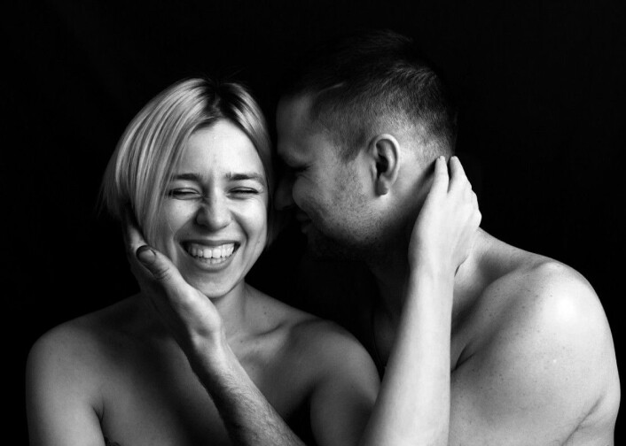 Å være følelsesmessig tilgjengelig og få - og vise kjærlighet overfor partneren, og føle godt om seg selv, partneren og forholdet ser ut til å være godt utgangspunkt for sexlyst i et forhold. (Illustrasjonsfoto: Anna Bortnikova / Shutterstock / NTB scanpix) Å være følelsesmessig tilgjengelig og få - og vise kjærlighet overfor partneren, og føle godt om seg selv, partneren og forholdet ser ut til å være godt utgangspunkt for sexlyst i et forhold. (Illustrasjonsfoto: Anna Bortnikova / Shutterstock / NTB scanpix)