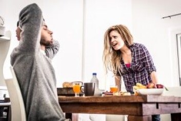 Hvis man vil vinne over kjæresten i en krangel, er det en fordel å leve seg inn i hva han eller hun føler. (Foto: oneinchpunch / Shutterstock / NTB scanpix) Hvis man vil vinne over kjæresten i en krangel, er det en fordel å leve seg inn i hva han eller hun føler. (Foto: oneinchpunch / Shutterstock / NTB scanpix)