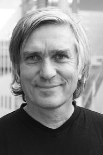 Hans Jørgen Wallin Weihe minner om at pengespill kan føre til havarert økonomi og ødelagt relasjoner. (Foto: Høgskolen Innlandet) Hans Jørgen Wallin Weihe minner om at pengespill kan føre til havarert økonomi og ødelagt relasjoner. (Foto: Høgskolen Innlandet)