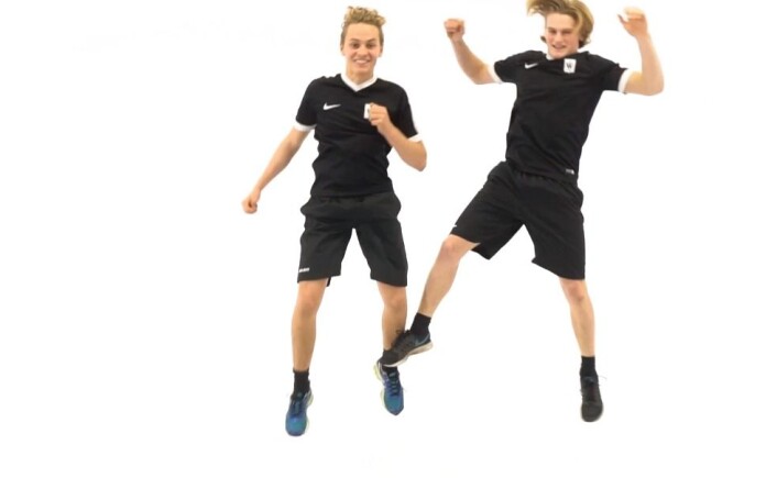 Øvelse i knestabilitet kan redusere risikoen for kneskader. (Foto: Skjermdump fra skadefri.no) Øvelse i knestabilitet kan redusere risikoen for kneskader. (Foto: Skjermdump fra skadefri.no)