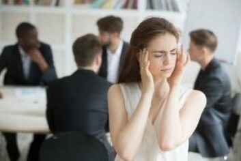 B-vitamin kan kanskje hjelpe mot migrene. En studie fra 2016 har vist at unge migrenerammet ofte lider av B2-vitaminmangel. (Foto: fizkes / Shutterstock / NTB scanpix) B-vitamin kan kanskje hjelpe mot migrene. En studie fra 2016 har vist at unge migrenerammet ofte lider av B2-vitaminmangel. (Foto: fizkes / Shutterstock / NTB scanpix)