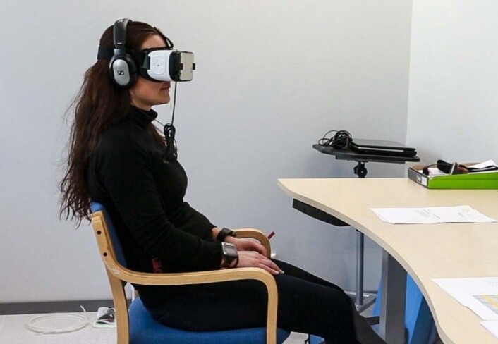 Da de fikk på seg VR-briller og så den samme turen, fikk de litt av den samme oppkvikkede opplevelsen, men det slo likevel negativt ut på følelsene og humøret. (Foto: Høgskolen i Innlandet) Da de fikk på seg VR-briller og så den samme turen, fikk de litt av den samme oppkvikkede opplevelsen, men det slo likevel negativt ut på følelsene og humøret. (Foto: Høgskolen i Innlandet)