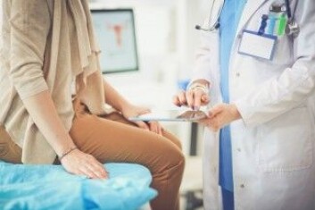 I USA er det en varseltrekant på pakkene med clarithromycin. (Foto: S_L / Shutterstock / NTB scanpix) I USA er det en varseltrekant på pakkene med clarithromycin. (Foto: S_L / Shutterstock / NTB scanpix)