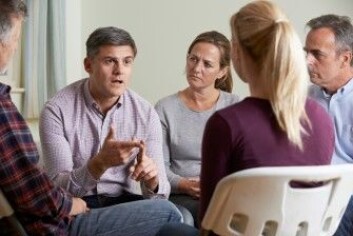 I tillegg til undervisningen ga gruppemøtene muligheter for at foreldrene kunne dele erfaringene sine med hverandre. (Foto: SpeedKingz / Shutterstock / NTB scanpix) I tillegg til undervisningen ga gruppemøtene muligheter for at foreldrene kunne dele erfaringene sine med hverandre. (Foto: SpeedKingz / Shutterstock / NTB scanpix)
