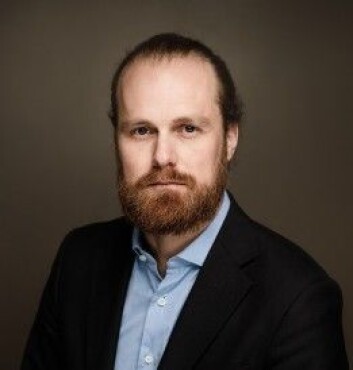 Daniel Gusfre Ims, seksjonssjef i Språkrådet, understreker at de synes Vestlandet er et unødvendig navn det ikke går an å kalle det nye fylket Hordaland og Sogn og Fjordane. (Foto: Moment Studio) Daniel Gusfre Ims, seksjonssjef i Språkrådet, understreker at de synes Vestlandet er et unødvendig navn det ikke går an å kalle det nye fylket Hordaland og Sogn og Fjordane. (Foto: Moment Studio)