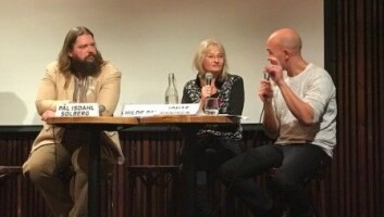 Pål Isdahl Solberg (f.v) Hilde Pape og Jonas Raninen mener det er en gåte hvorfor ungdom drikker mindre. Har barndommen blitt forlenget? Er dagens 17-åringer de nye 15-åringene? (Foto: Siw Ellen Jakobsen) Pål Isdahl Solberg (f.v) Hilde Pape og Jonas Raninen mener det er en gåte hvorfor ungdom drikker mindre. Har barndommen blitt forlenget? Er dagens 17-åringer de nye 15-åringene? (Foto: Siw Ellen Jakobsen)