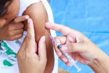 HPV-vaksinen gis primært til jenter, siden livmorhalskreft er den mest hyppige følgen av infeksjonen. (Foto: Komsan Loonprom / Shutterstock / NTB scanpix) HPV-vaksinen gis primært til jenter, siden livmorhalskreft er den mest hyppige følgen av infeksjonen. (Foto: Komsan Loonprom / Shutterstock / NTB scanpix)