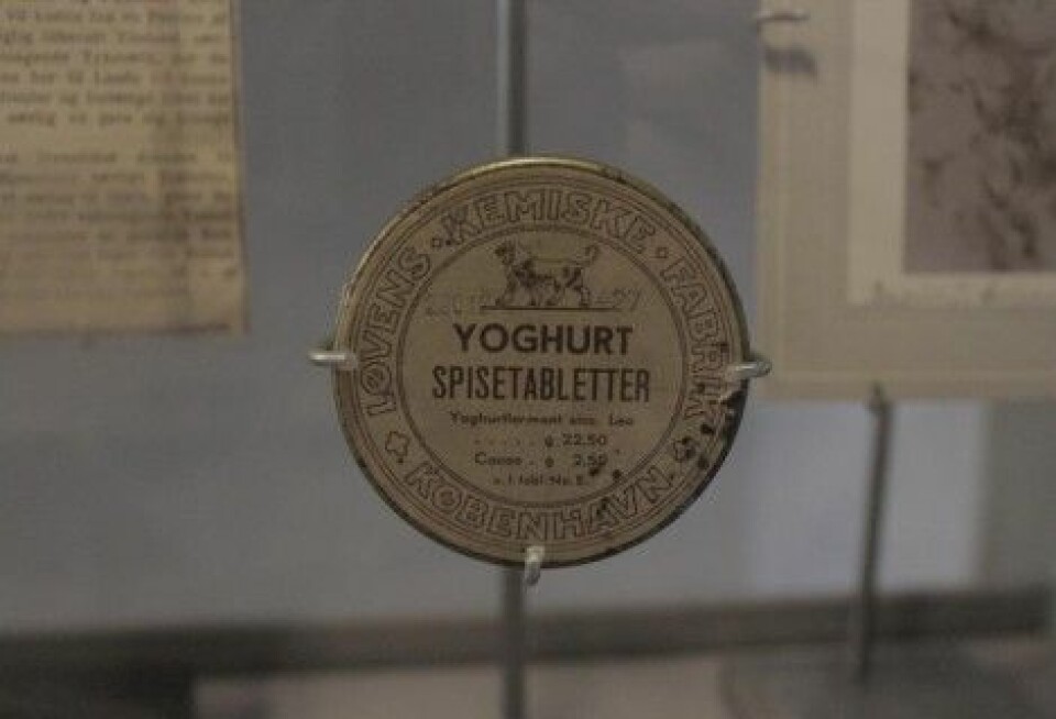 Fra utstillingen: Yoghurttabletter fra 1909 vitner om at forfedrene våre også interesserte seg for tarmflora. (Foto: Medicinsk Museion)