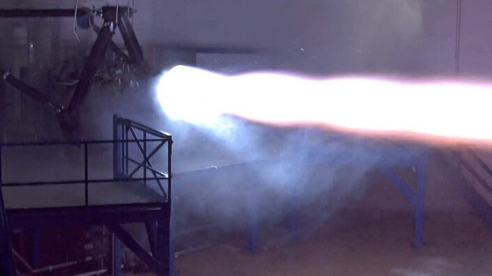 Motorprøve av tidlig utgave av Raptor, september 2015. (Foto: SpaceX) Motorprøve av tidlig utgave av Raptor, september 2015. (Foto: SpaceX)