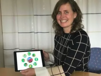 Kari-Anne Bottegaard Næss ved Universitetet i Oslo leder et stort prosjekt som skal måle effekten av språkstimulering av barn med Downs syndrom og deres klassekamerater. Forskerne har blant utviklet en app i prosjektet. (Foto: Siw Ellen Jakobsen)