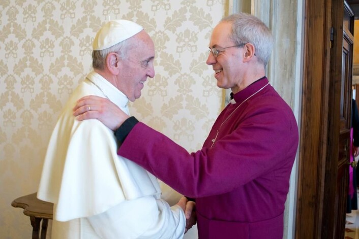 Pave Frans møter erkebiskopen av Canterbury, Justin Welby, som er overhode for de anglikanske (protestantiske) kirkene i England. (Foto: Erkebiskopen av Canterbury) Pave Frans møter erkebiskopen av Canterbury, Justin Welby, som er overhode for de anglikanske (protestantiske) kirkene i England. (Foto: Erkebiskopen av Canterbury)