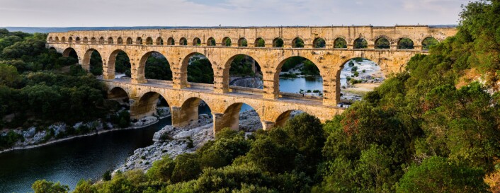 Pont du Gard i Sør-Frankrike. Dette er en berømt romersk akvedukt som ble bygget i det første århundret e.Kr. (Foto: Benh LIEU SONG/CC BY-SA 3.0) Pont du Gard i Sør-Frankrike. Dette er en berømt romersk akvedukt som ble bygget i det første århundret e.Kr. (Foto: Benh LIEU SONG/CC BY-SA 3.0)