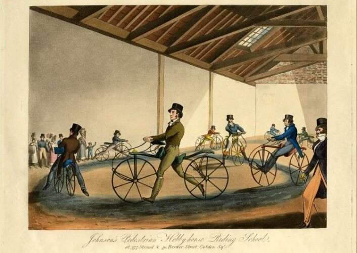 Denis Johnsons sykkelskole i 1819. (Illustrasjon: British Museum, <a href="http://creativecommons.org/licenses/by-nc-sa/4.0/">Creative Commons BY-NC-SA 4.0</a>) Denis Johnsons sykkelskole i 1819. (Illustrasjon: British Museum, <a href="http://creativecommons.org/licenses/by-nc-sa/4.0/">Creative Commons BY-NC-SA 4.0</a>)
