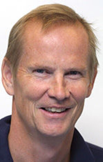 – Følg vanlige hygieniske regler og ta vaksiner, anbefaler professor Dag Berild som tiltak mot å bli smittet av resistente bakterier i ferien. (Foto: UiO) – Følg vanlige hygieniske regler og ta vaksiner, anbefaler professor Dag Berild som tiltak mot å bli smittet av resistente bakterier i ferien. (Foto: UiO)
