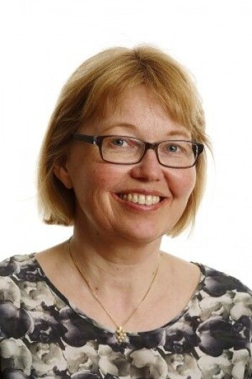 Hilde Risvoll har undersøkt hvordan kosttilskudd brukes av folk med demens. (Foto: Fauske Holst, Valnesfjord Helsesportsenter) Hilde Risvoll har undersøkt hvordan kosttilskudd brukes av folk med demens. (Foto: Fauske Holst, Valnesfjord Helsesportsenter)