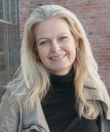 Solveig Vindholmen disputerte nylig med en avhandling om sammenhengen mellom mindfulness og arbeidsevne. Doktoravhandlingen er finansiert av Aust-Agder fylkeskommune. (Foto: UiA) Solveig Vindholmen disputerte nylig med en avhandling om sammenhengen mellom mindfulness og arbeidsevne. Doktoravhandlingen er finansiert av Aust-Agder fylkeskommune. (Foto: UiA)